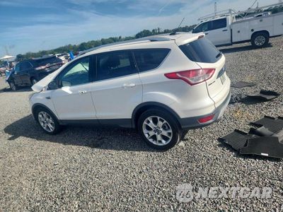 Drugie zdjęcie samochodu z przodu: 2015 FORD ESCAPE TITANIUM VIN:1FMCU0JX6FUB00002 - miniatura