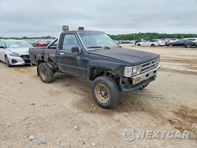 Czwarte zdjęcie samochodu z boku: 1988 TOYOTA PICKUP SHORT BED VN63 VIN:JT4VN63C9J0016652 - miniatura