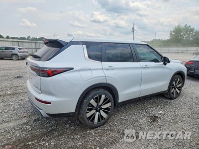 Trzecie zdjęcie samochodu z tyłu: 2025 MITSUBISHI OUTLANDER SE VIN:JA4J3VA88SZ038646 - miniatura