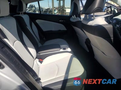 Zdjęcie 10 z 12 samochodu: 2017 TOYOTA PRIUS PRIME ADVANCED VIN:JTDKARFP1H3005426 - miniatura