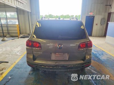 Zdjęcie 6 z 13 samochodu: 2008 VOLKSWAGEN TOUAREG 2 V8 VIN:WVGCB77L08D003352 - miniatura