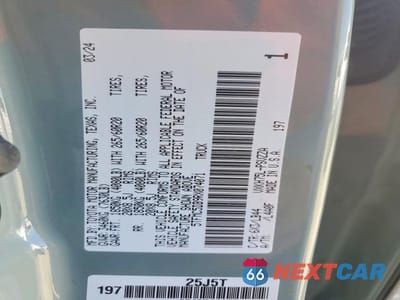 Zdjęcie 12 z 12 samochodu: 2024 TOYOTA TUNDRA 1794 EDITION HV VIN:5TFMC5DB9RX074071 - miniatura
