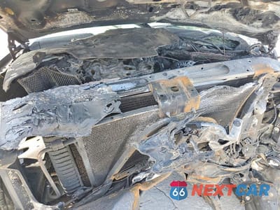 Zdjęcie 11 z 12 samochodu: 2010 CHEVROLET SILVERADO K1500 LTZ VIN:3GCRKTE37AG117190 - miniatura