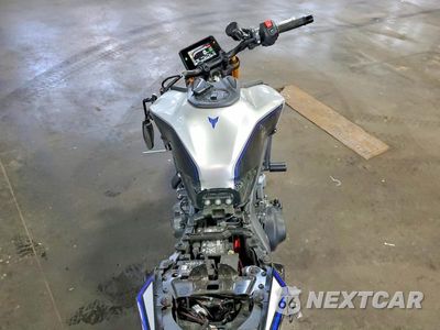 Zdjęcie 6 z 10 samochodu: 2025 YAMAHA MT09 SP VIN:JYARN95E6SA002555 - miniatura