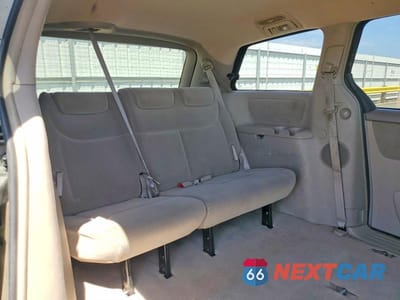 Zdjęcie 11 z 13 samochodu: 2004 TOYOTA SIENNA LE VIN:5TDBA23C74S003844 - miniatura