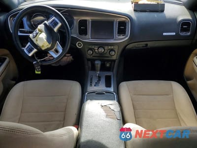 Zdjęcie 8 z 13 samochodu: 2011 DODGE CHARGER VIN:2B3CL3CG6BH606806 - miniatura