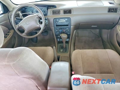 Zdjęcie 8 z 12 samochodu: 1998 TOYOTA CAMRY LE VIN:4T1BG22K0WU340602 - miniatura