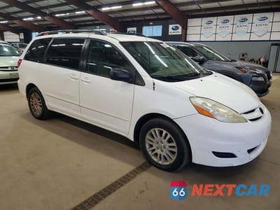 Czwarte zdjęcie samochodu z boku: 2007 TOYOTA SIENNA LE VIN:5TDBK23C47S003012 - miniatura