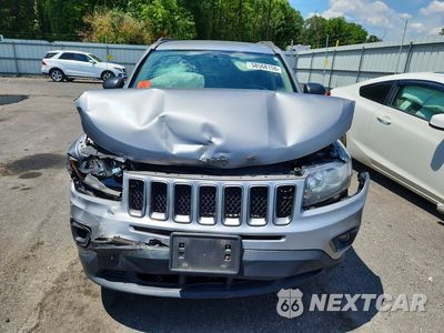 Piąte zdjęcie samochodu w środku: 2016 JEEP COMPASS SPORT VIN:1C4NJDBB7GD587132 - miniatura