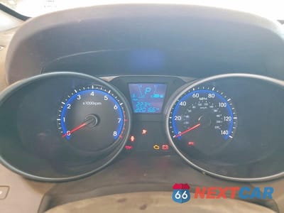 Zdjęcie 9 z 13 samochodu: 2012 HYUNDAI TUCSON GLS VIN:KM8JU3ACXCU323337 - miniatura