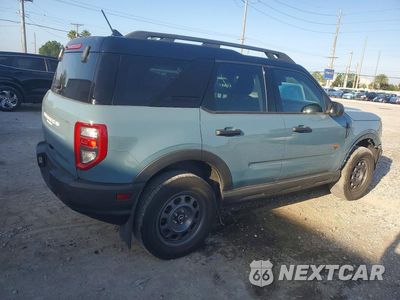 Trzecie zdjęcie samochodu z tyłu: 2022 FORD BRONCO SPORT BADLANDS VIN:3FMCR9D93NRD43484 - miniatura