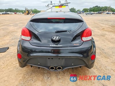 Zdjęcie 6 z 12 samochodu: 2015 HYUNDAI VELOSTER TURBO VIN:KMHTC6AE3FU249259 - miniatura
