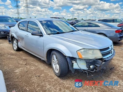 Czwarte zdjęcie samochodu z boku: 2011 DODGE AVENGER MAINSTREET VIN:1B3BD1FB4BN590898 - miniatura