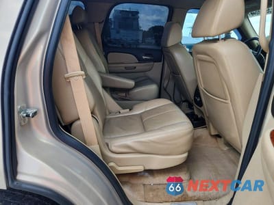 Zdjęcie 11 z 13 samochodu: 2008 CHEVROLET TAHOE C1500 VIN:1GNFC13J68R256587 - miniatura