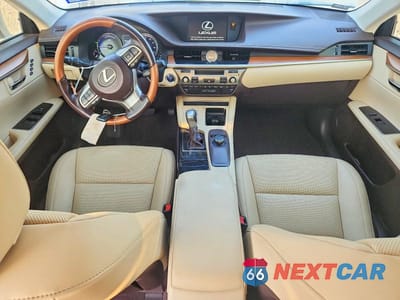 Zdjęcie 8 z 12 samochodu: 2016 LEXUS ES 300H VIN:JTHBW1GG6G2119412 - miniatura