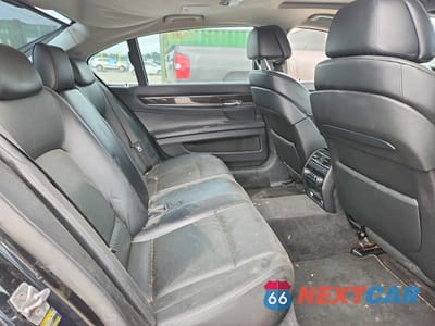 Zdjęcie 10 z 12 samochodu: 2011 BMW 750 LXI VIN:WBAKC8C57BC434422 - miniatura
