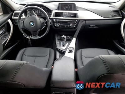 Zdjęcie 8 z 12 samochodu: 2018 BMW 320 I VIN:WBA8A9C50JAD27697 - miniatura