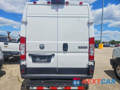 Zdjęcie 6 z 12 samochodu: 2023 RAM PROMASTER 2500 DELIVERY VAN VIN:3C6LRVDG5PE511431 - miniatura