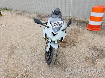 Drugie zdjęcie samochodu z przodu: 2026 KAWASAKI ZX636 K VIN:JKBZXJJ18TA041447 - miniatura