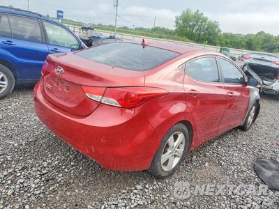 Trzecie zdjęcie samochodu z tyłu: 2013 HYUNDAI ELANTRA GLS VIN:KMHDH4AE2DU531710 - miniatura