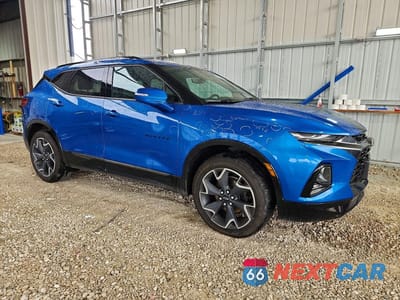 Czwarte zdjęcie samochodu z boku: 2021 CHEVROLET BLAZER RS VIN:3GNKBKRS4MS502924 - miniatura