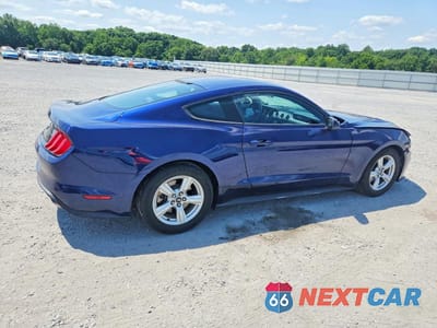 Trzecie zdjęcie samochodu z tyłu: 2018 FORD MUSTANG VIN:1FA6P8TH4J5185492 - miniatura
