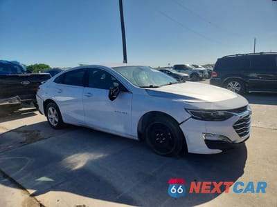 Czwarte zdjęcie samochodu z boku: 2022 CHEVROLET MALIBU LT VIN:1G1ZD5ST4NF170276 - miniatura
