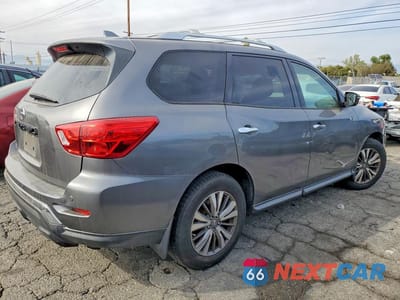 Trzecie zdjęcie samochodu z tyłu: 2019 NISSAN PATHFINDER S VIN:5N1DR2MN9KC600652 - miniatura