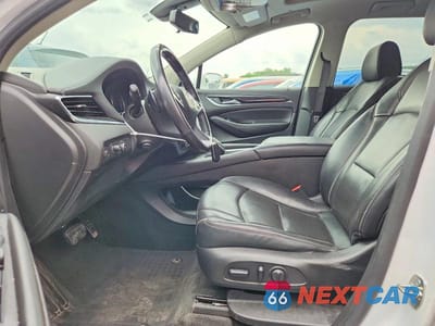 Zdjęcie 7 z 13 samochodu: 2019 BUICK ENCLAVE AVENIR VIN:5GAEVCKW3KJ129942 - miniatura