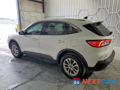 Drugie zdjęcie samochodu z przodu: 2022 FORD ESCAPE SE VIN:1FMCU9G65NUB30660 - miniatura