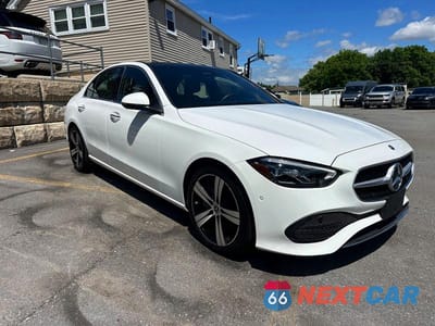 Czwarte zdjęcie samochodu z boku: 2025 MERCEDES-BENZ C 300 4MATIC VIN:W1KAF4HB5SR283368 - miniatura