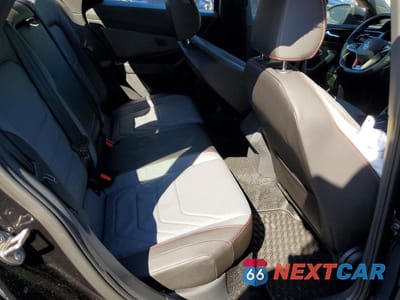 Zdjęcie 10 z 12 samochodu: 2025 VOLKSWAGEN JETTA GLI AUTOBAHN VIN:3VW2T7BU8SM087622 - miniatura