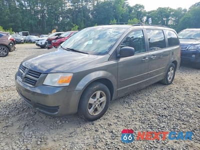 2010 DODGE GRAND CARAVAN HERO 2D4RN3D13AR365313 - główne zdjęcie licytacji z USA - miniatura