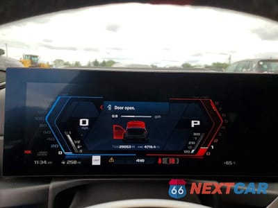 Zdjęcie 9 z 13 samochodu: 2024 BMW M3 CS VIN:WBS63AY08RFS89742 - miniatura