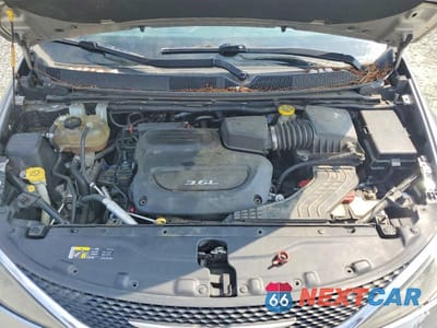 Zdjęcie 12 z 13 samochodu: 2017 CHRYSLER PACIFICA TOURING VIN:2C4RC1DG9HR702900 - miniatura