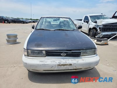 Piąte zdjęcie samochodu w środku: 1992 NISSAN SENTRA SE-R VIN:1N4GB32A5NC796224 - miniatura