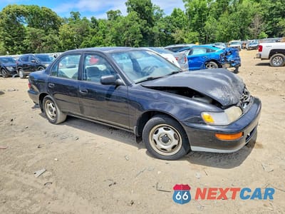 Czwarte zdjęcie samochodu z boku: 1996 TOYOTA COROLLA BASE VIN:2T1BA02E0TC138999 - miniatura