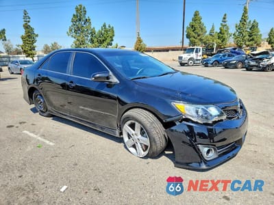 Czwarte zdjęcie samochodu z boku: 2012 TOYOTA CAMRY SE VIN:4T1BF1FK6CU597234 - miniatura