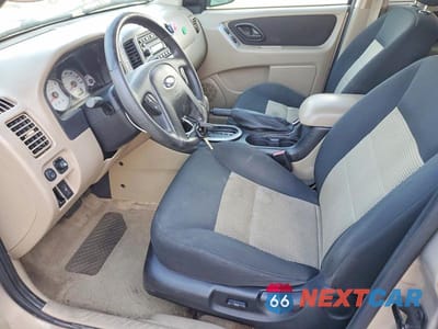 Zdjęcie 7 z 13 samochodu: 2007 FORD ESCAPE XLT VIN:1FMYU03137KA06543 - miniatura