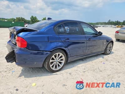 Trzecie zdjęcie samochodu z tyłu: 2011 BMW 328 I VIN:WBAPH7C51BE683692 - miniatura