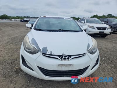 Piąte zdjęcie samochodu w środku: 2016 HYUNDAI ELANTRA SE VIN:5NPDH4AE7GH665535 - miniatura