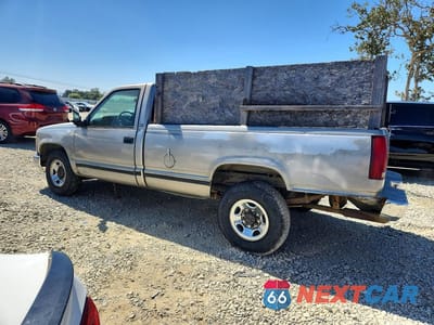Drugie zdjęcie samochodu z przodu: 2000 GMC SIERRA C2500 VIN:1GTGC24J7YR155320 - miniatura