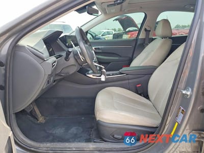 Zdjęcie 7 z 12 samochodu: 2020 HYUNDAI SONATA LIMITED VIN:5NPEH4J27LH009033 - miniatura