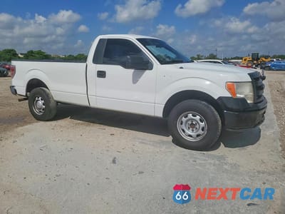 Czwarte zdjęcie samochodu z boku: 2013 FORD F150 VIN:1FTMF1CM5DKD73503 - miniatura