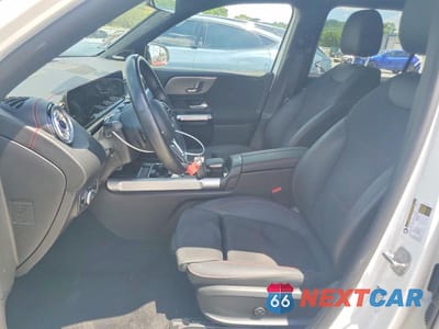 Zdjęcie 7 z 12 samochodu: 2023 MERCEDES-BENZ EQB 300 4MATIC VIN:W1N9M0KB6PN069257 - miniatura