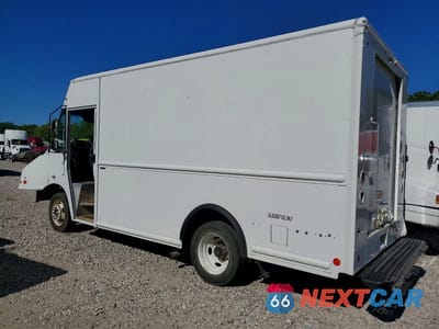 Drugie zdjęcie samochodu z przodu: 2022 FORD F59 VIN:1F64F5KN8N0A15409 - miniatura
