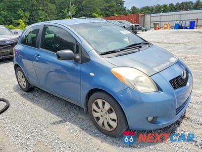 Czwarte zdjęcie samochodu z boku: 2008 TOYOTA YARIS BASE VIN:JTDJT923485177091 - miniatura