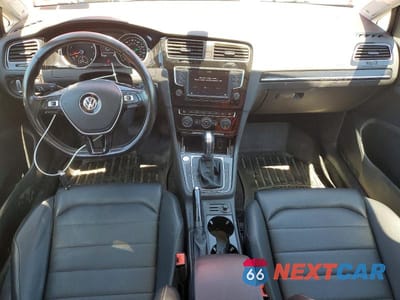 Zdjęcie 8 z 13 samochodu: 2017 VOLKSWAGEN GOLF SPORTWAGEN VIN:3VWC17AUXHM500905 - miniatura