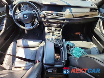 Zdjęcie 8 z 12 samochodu: 2013 BMW 550 I VIN:WBAFR9C56DD226602 - miniatura