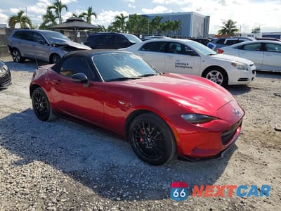 Czwarte zdjęcie samochodu z boku: 2023 MAZDA MX-5 MIATA CLUB VIN:JM1NDAC7XP0551247 - miniatura